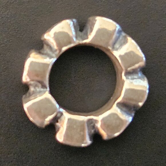 Pandora Silver Small Roses Spacer (790176) - Picture 8 of 8